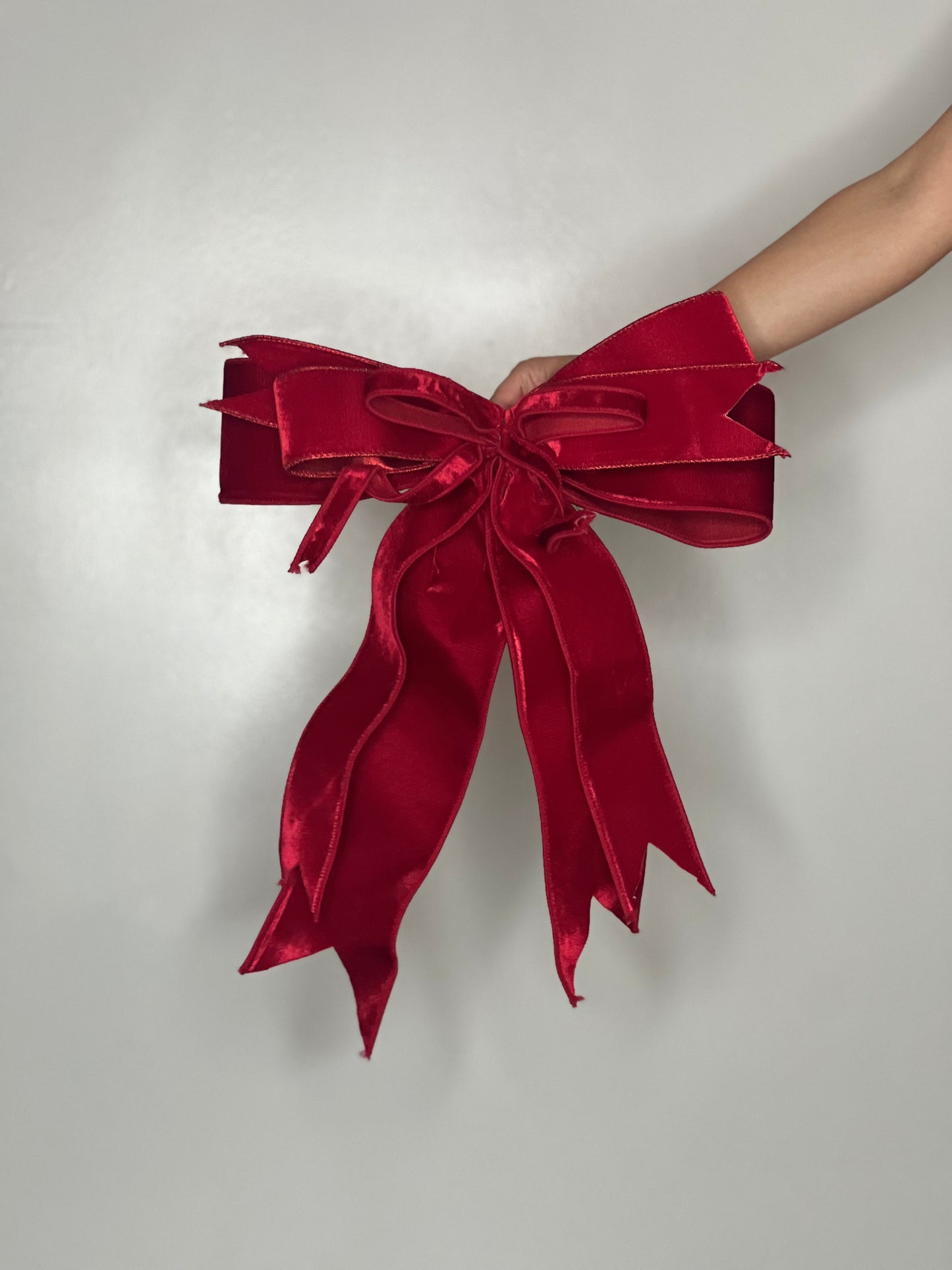 SMALL BOWTIE - Red Velvet Christmas Bow